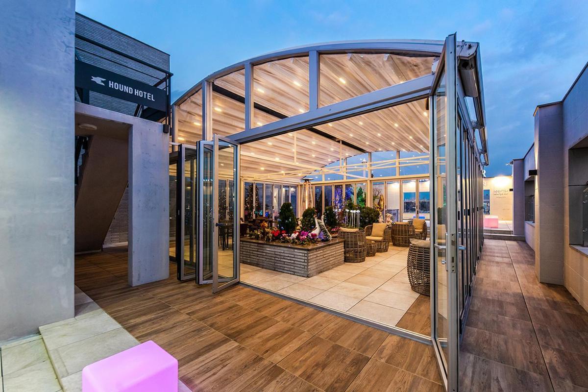 Nampo Hound Premier Hotel