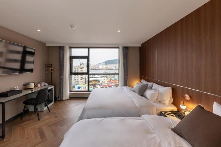 Khách sạn Brown Dot Nampo Jagalchi 3*