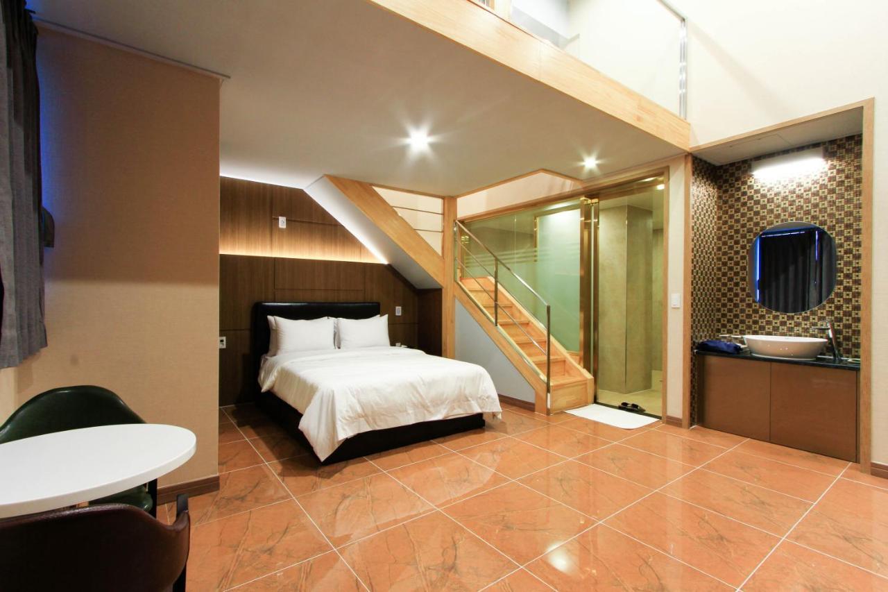 Hotel The King Busan