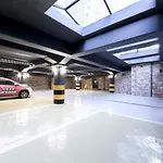 Welkin Hotel
