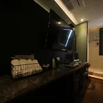 Beomil Brown Dot Hotel