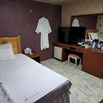 Monaco Motel