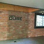 Cube Hotel