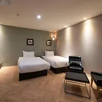 No. 25 Signature Hotel Daecheong