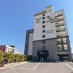 Jk Hotel