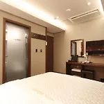 Hotel Momo