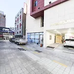 Hotel Momo