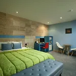 Max Motel - Sasang