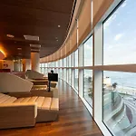 2 Minutes Run To The Sea Only 152M, Special Benefit Of Spa Waterpark 195M Away