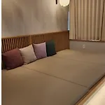Pupu House