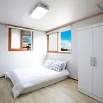 Busan Go House Pension