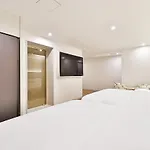 Den Basta Hotel Hadan