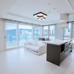 Busan Ocean Sky Osilla