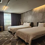 Seomyeon Haydn Hotel