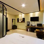 Ara Hotel
