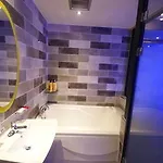 Lazzi Hotel