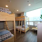 Hostel The New Day