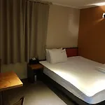 Sunshine Motel