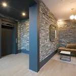 No. 25 Hotel Yongho