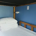 Hyu+ Guest House - Hostel