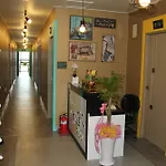 Hyu+ Guest House - Hostel