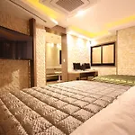 K Motel
