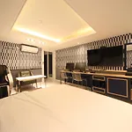 Hotel Cheese