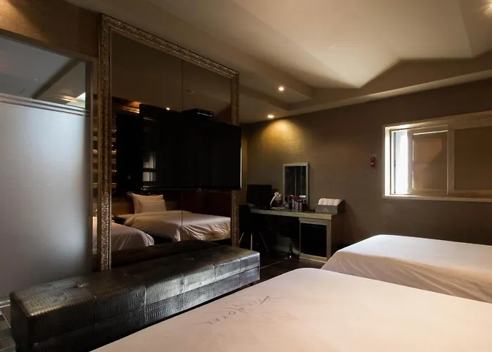 Aria Hotel Busan Station