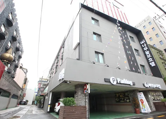Neulbo Hotel