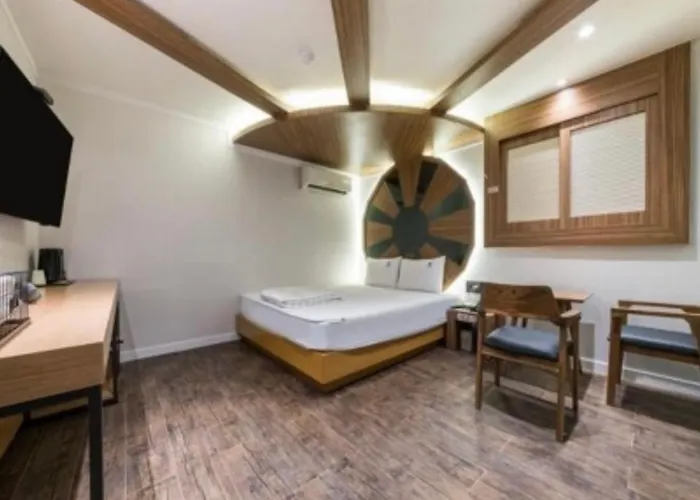 Hotel Lien