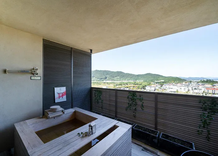 Best Louis Hamilton Hotel West Busan