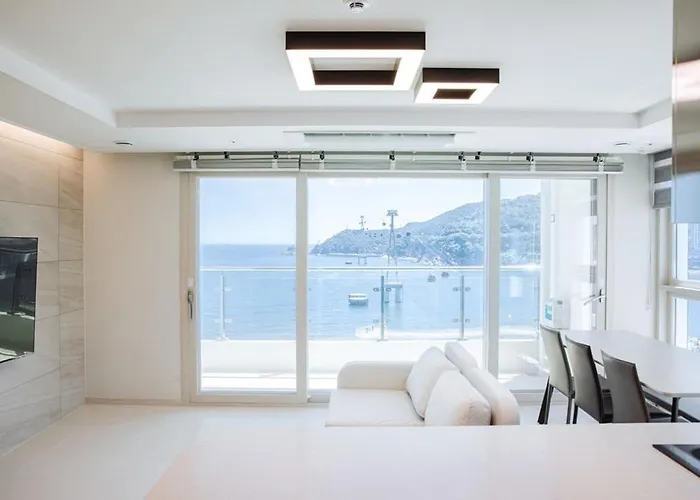 Busan Ocean Sky Osilla