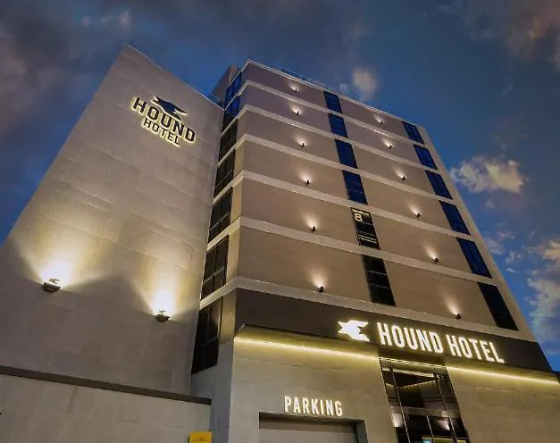 Dongnae Hound Hotel Sajik Minam Station