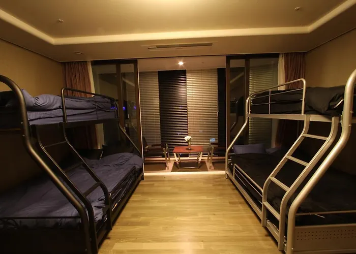 Pale De Cz Lct House