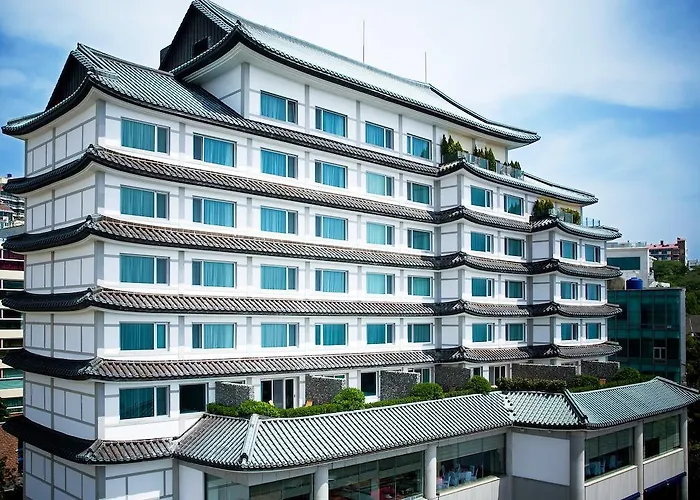 Hotel Illua