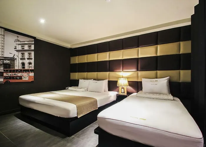 Mu Motel