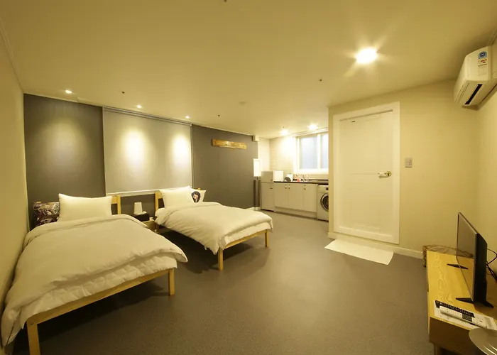 Hostel Familie Busan Station