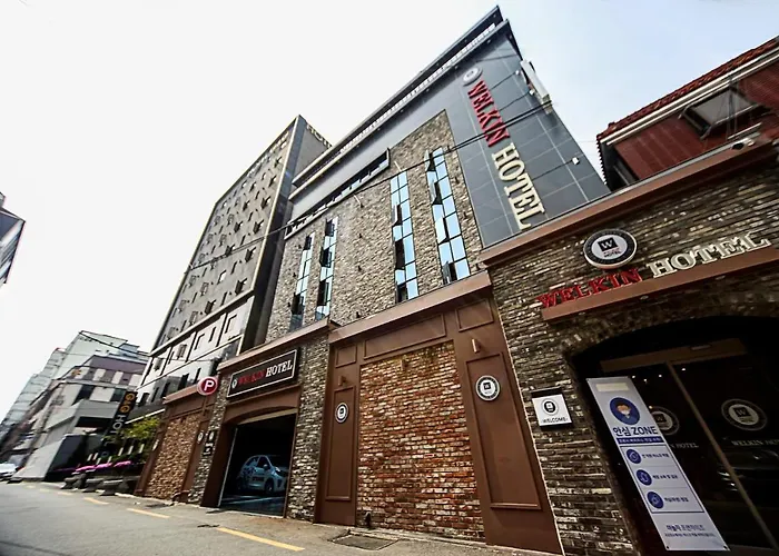 Welkin Hotel