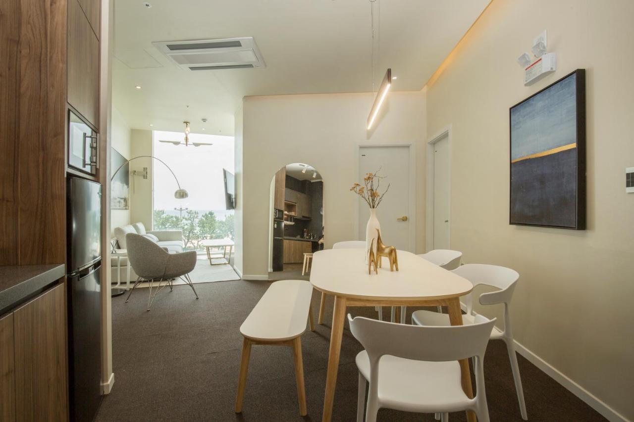 Uh Haeundae Harbor Town 4f Apartment *