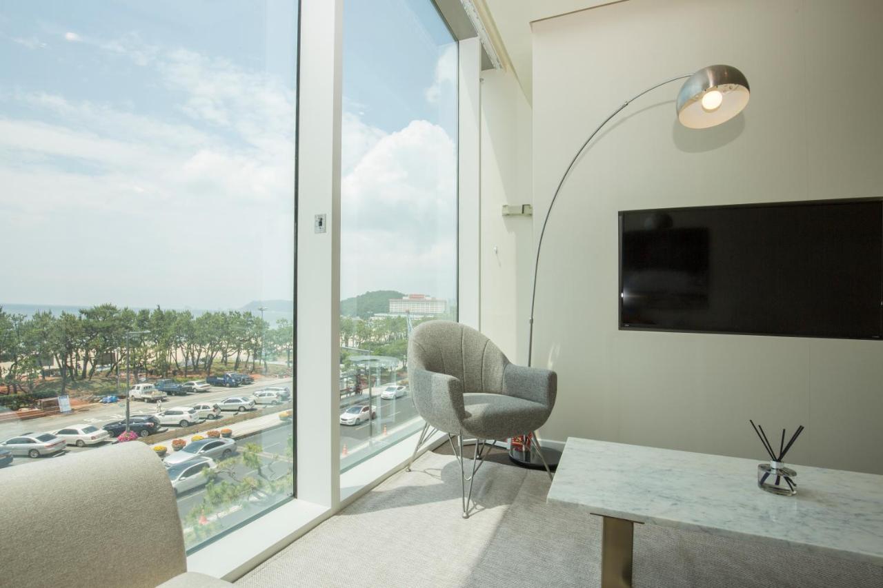 Uh Haeundae Harbor Town 4f *