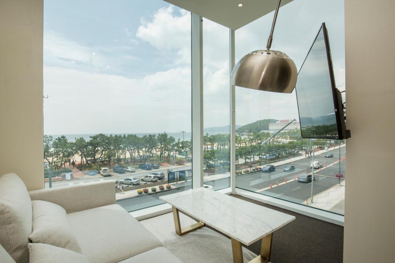 Uh Haeundae Harbor Town 4f Apartment *