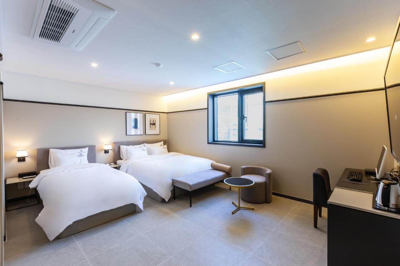 Browndot Sasang Renecite 3* Busan
