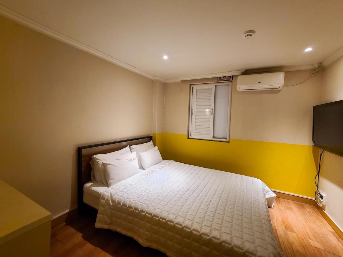 Hotel Mini