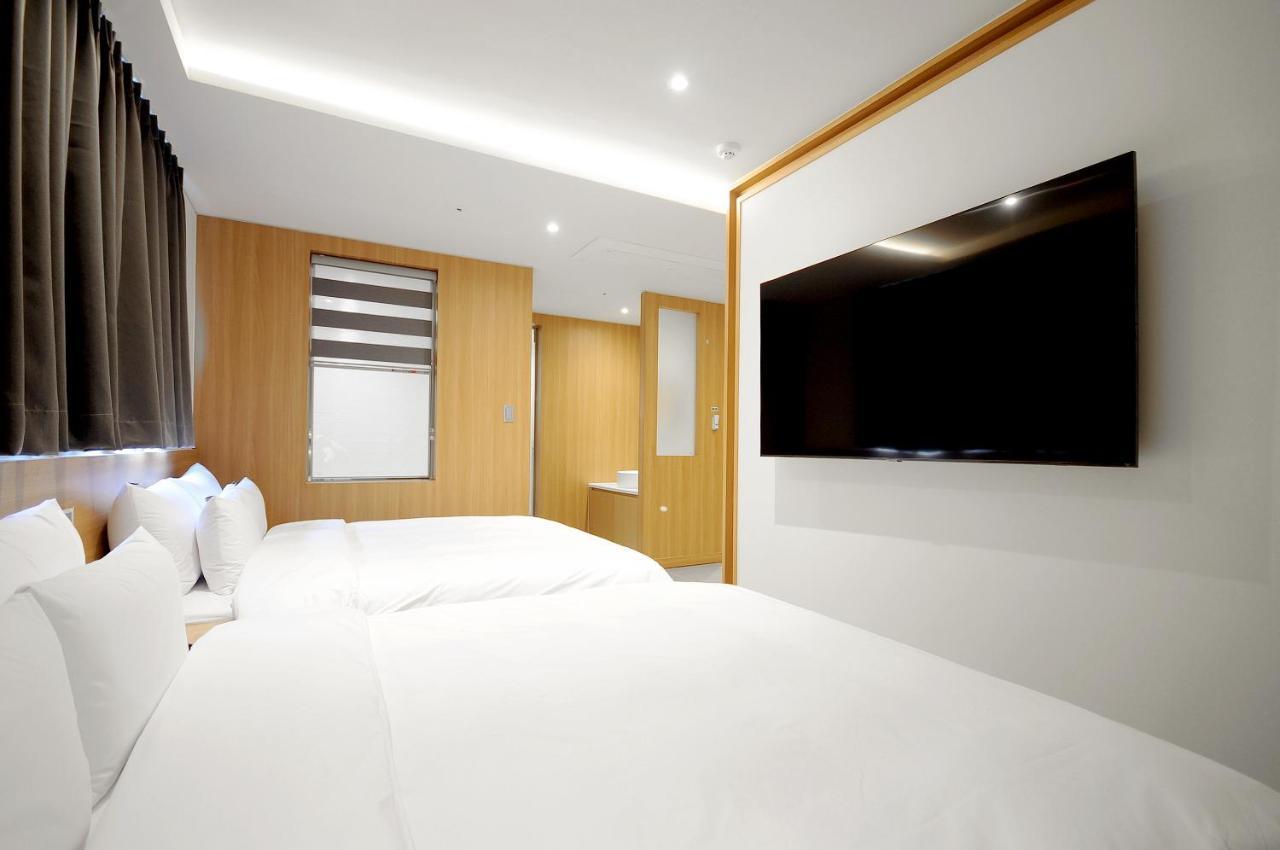Gijang Hound Ilgwang Hotel Busan