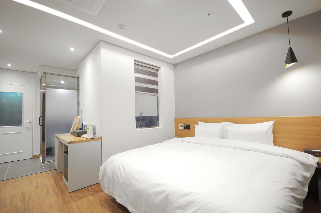 Hotel Gijang Hound Ilgwang Busan