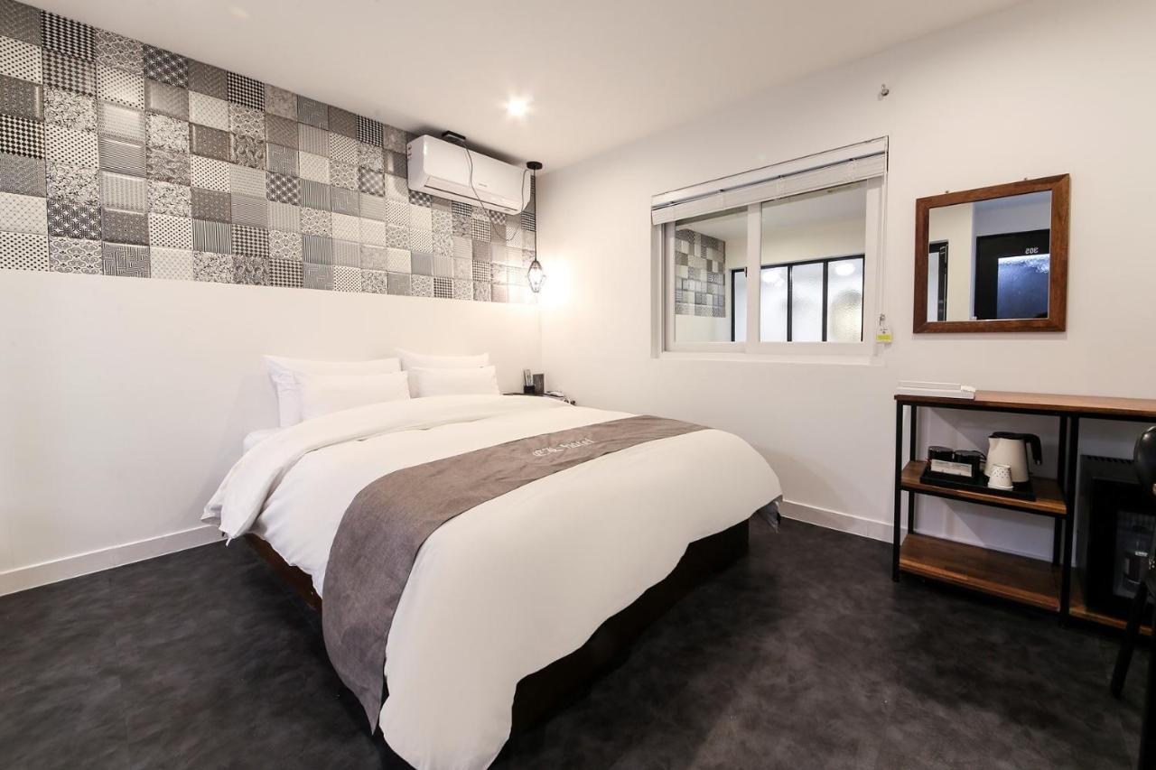 Hotel El