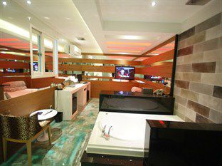 Hotel Lazzi