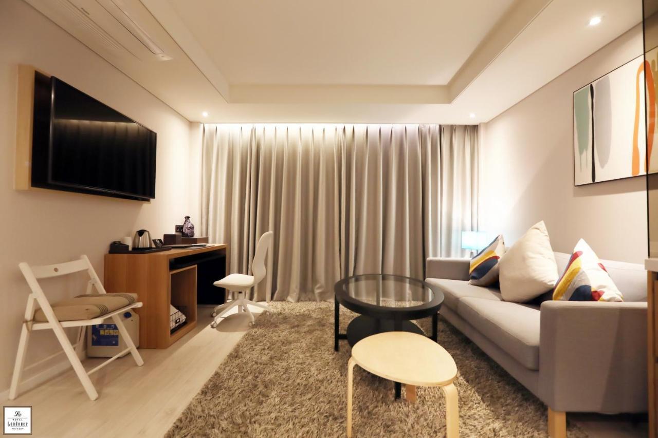 Londoner Gwangan 3*