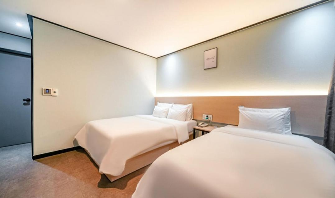 Hotel The Busan