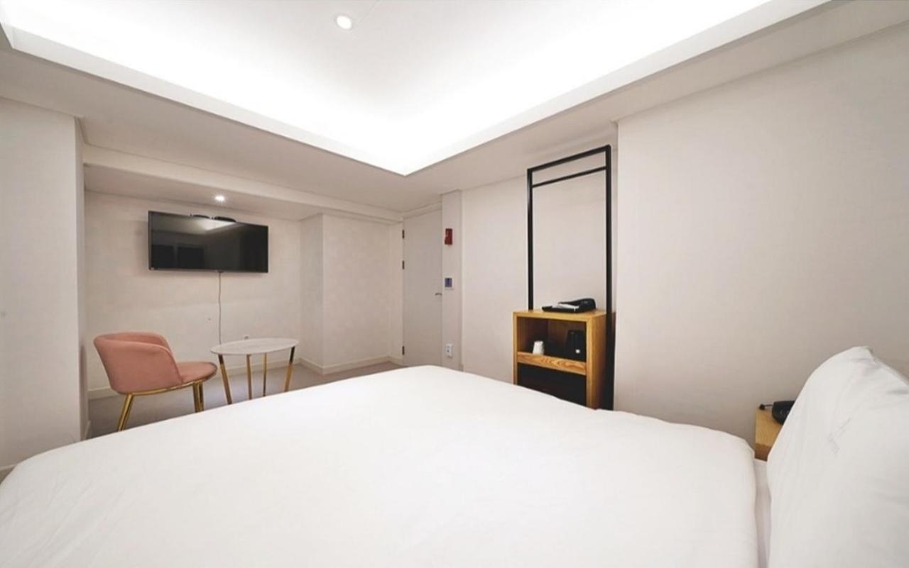 Seomyeon Business J7 2* Busan
